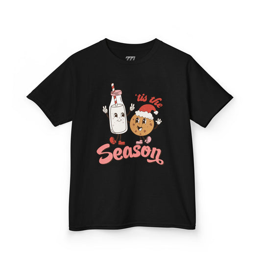 Tis The Season Kids Christmas T-Shirt – Cute Milk & Cookie Holiday Tee