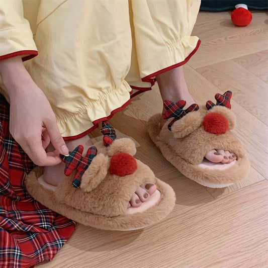 Fluffy Reindeer Christmas Slippers – Cozy Holiday Indoor House Shoes