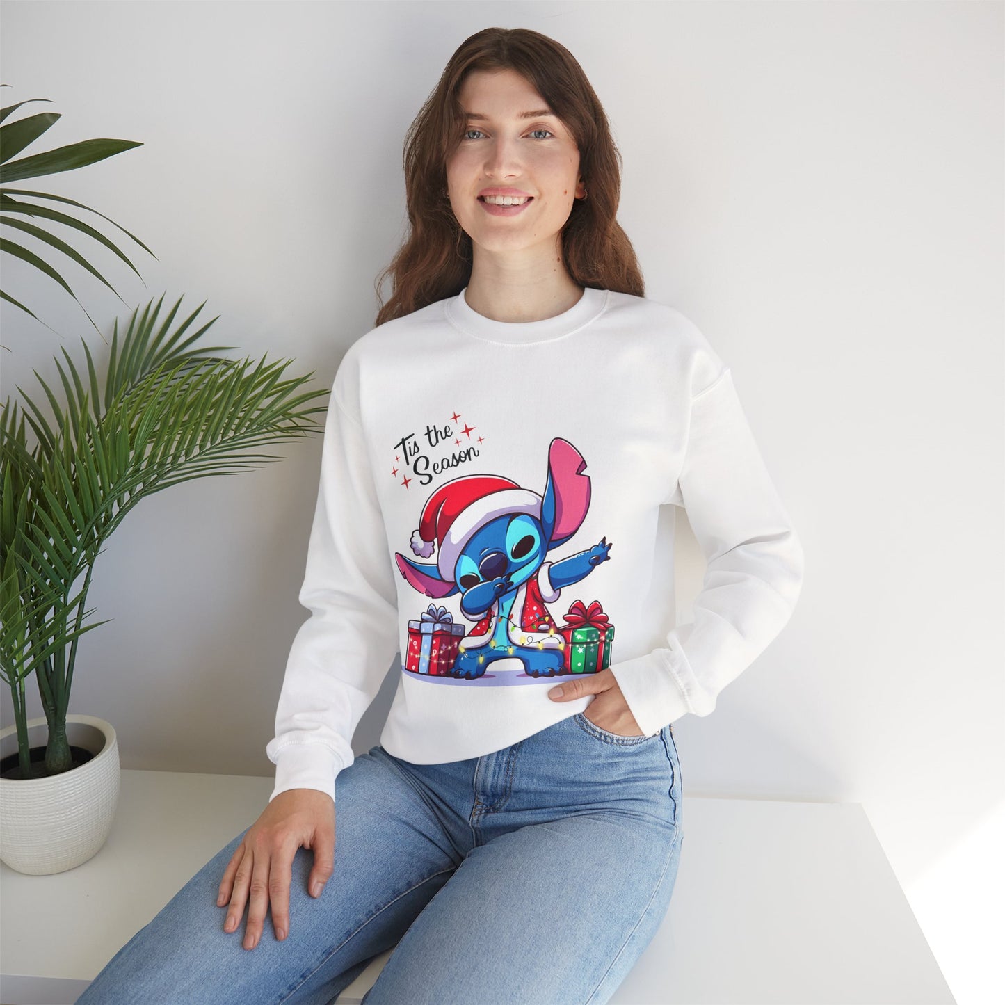 Tis the Season Blue Alien Christmas Unisex Heavy Blend Crewneck Sweatshirt – Cute Holiday Sweater