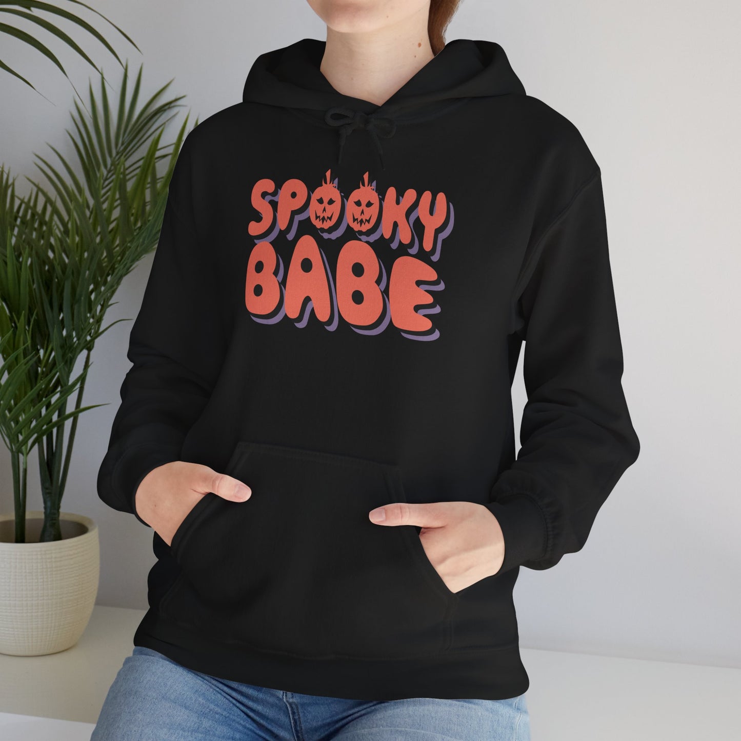 Spooky Babe Women's Heavy Blend Hoodie