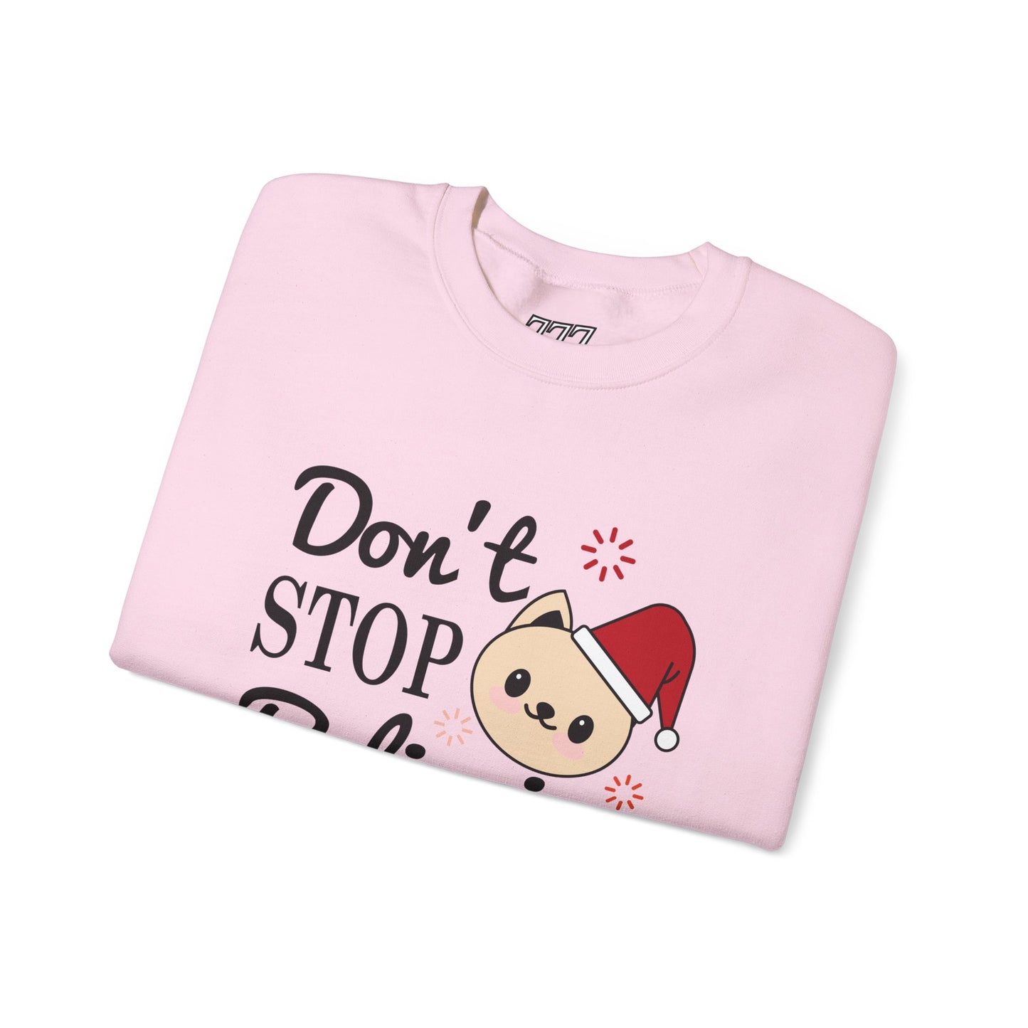 Don’t Stop Believing Christmas Crewneck – Cute Santa Cat Holiday Sweatshirt (Unisex)