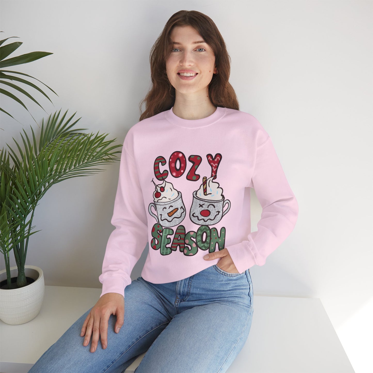 Cozy Season Christmas Unisex Heavy Blend Crewneck Sweatshirt – Cute Holiday Hot Cocoa Sweater