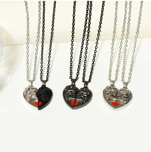 Heart Shaped Skeleton Couples Necklace